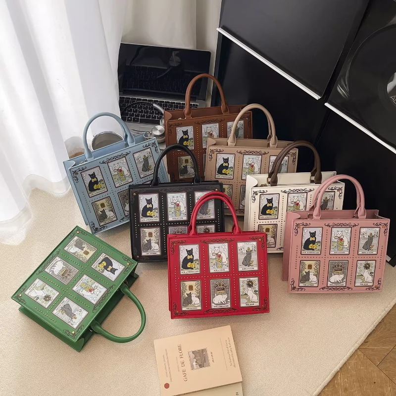 Luxury Bags Edit - Women'S Tarot Card Cat Print Handbag