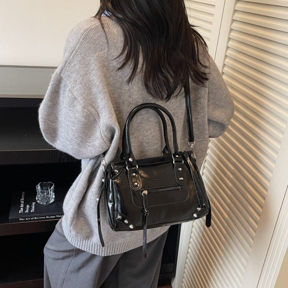 Fashion Rivets Pillow Bag Larg – обзор и цена Top Handle Patent Bag