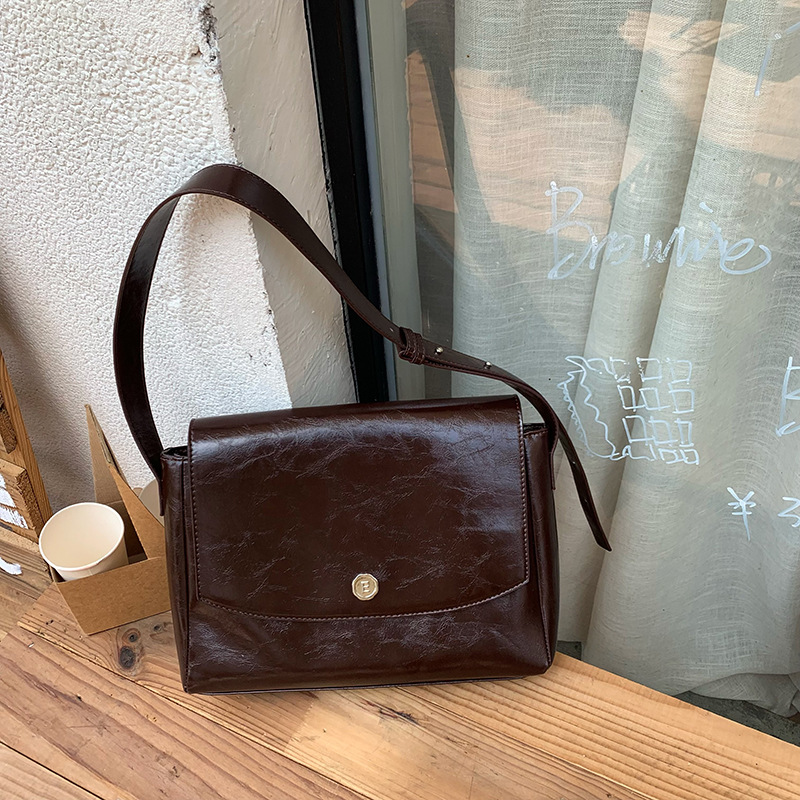 CGCBAG Vintage Lage Capacity M – обзор и цена Luxury Bags Supplier
